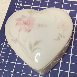 Vintage Ceramic Heart Shaped Jewelry Trinket Dish